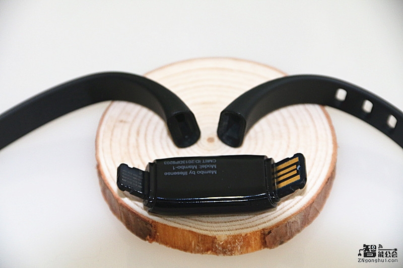 健康与公益擦出了爱的火花？乐心智能手环献爱心！ 智能公会