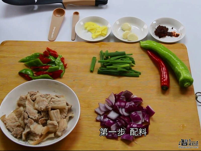 重新定义传统做菜过程  美的one touch烹饪机评测  智能公会