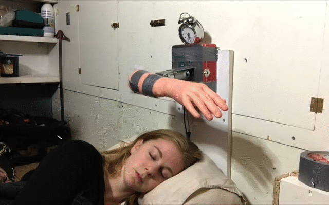 再冷也不怕！这个闹钟保证能叫你起床 智能公会