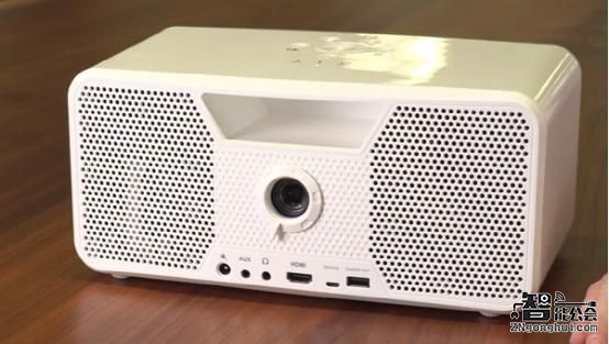 妙!把便携投影仪与蓝牙音箱合在一起 妙!把便携投影仪与蓝牙音箱合在一起 智能公会