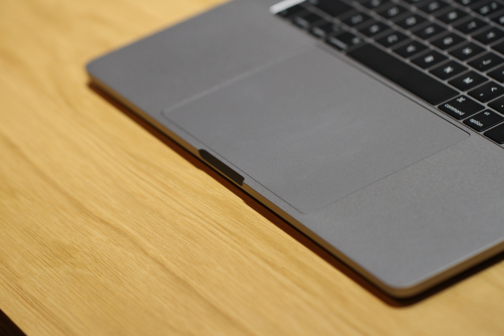 苹果发布全新 MacBook Pro  你的肾准备好了吗 智能公会