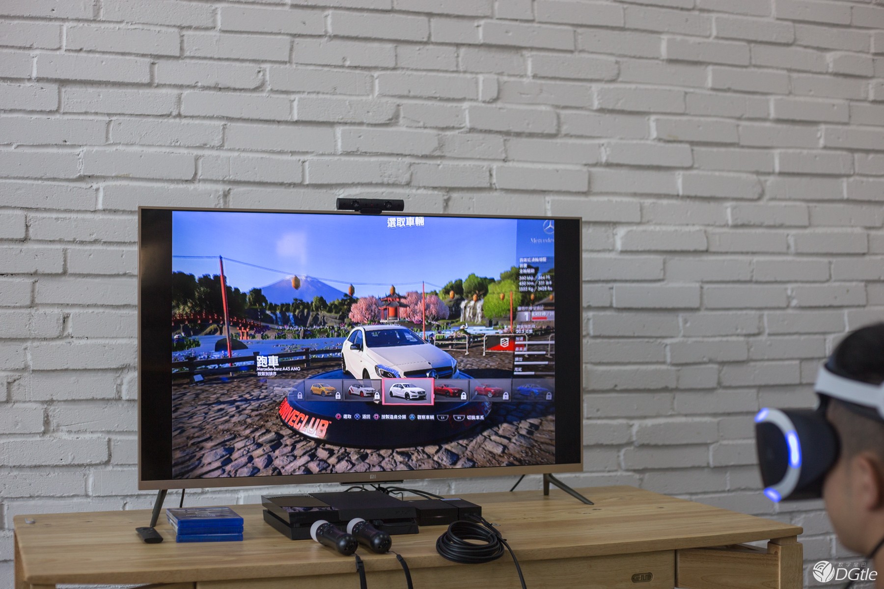 一面理想 一面现实  PlayStation VR深度体验 智能公会