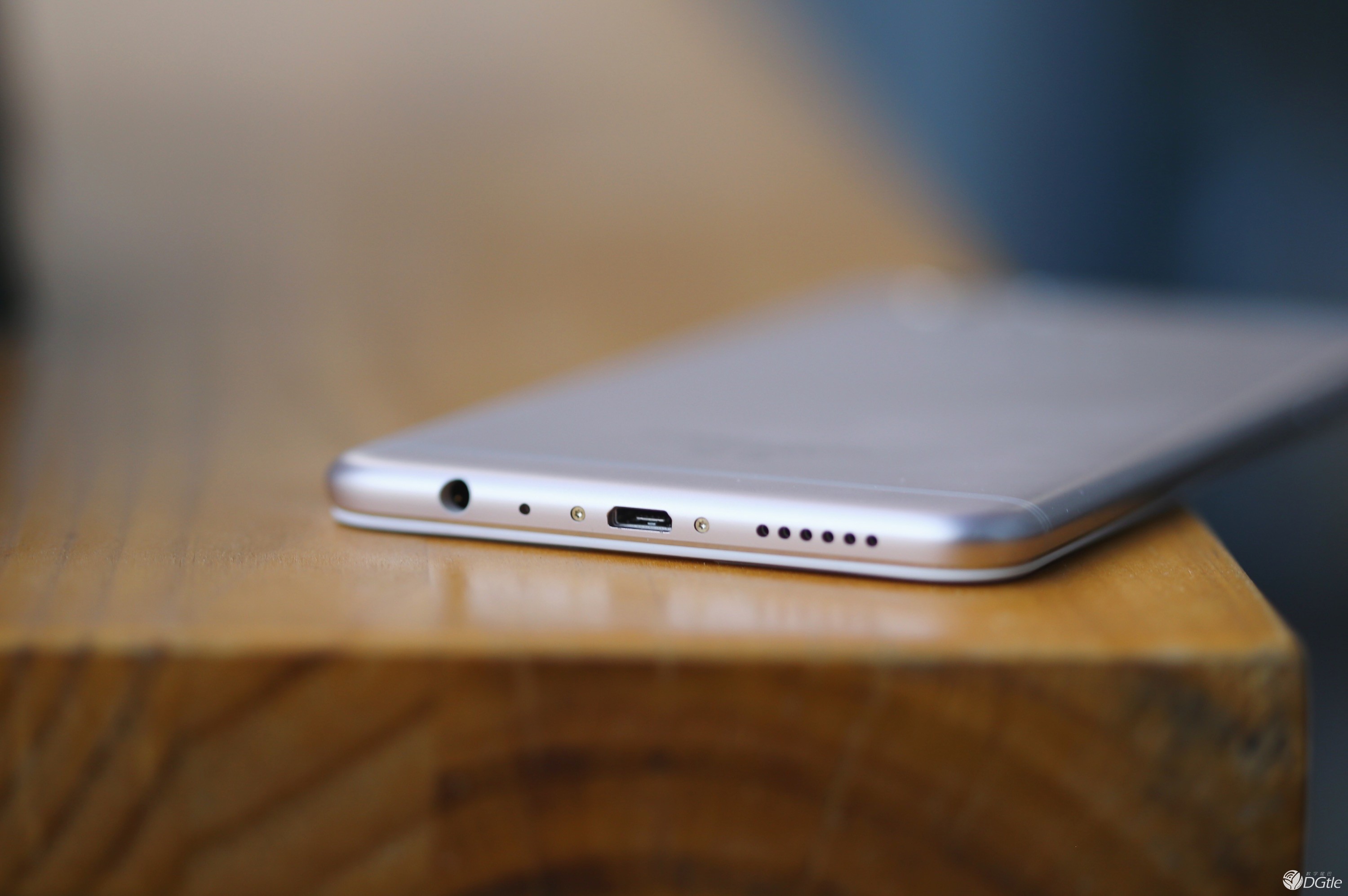 成功全靠明星代言？ OPPO R9s Plus上手 智能公会