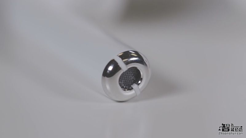 苹果无线耳机AirPods正式销售 到底值不值得买？ 智能公会