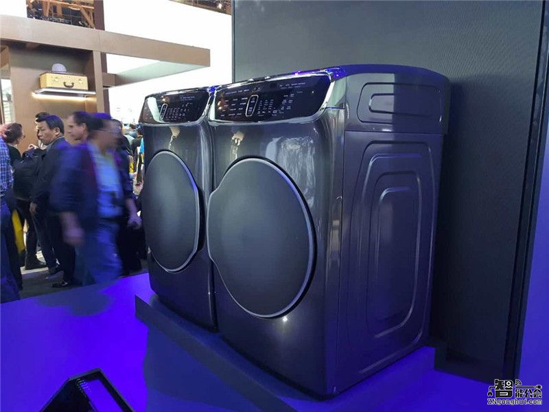 CES大SHOW开展，三星展台成最强台风眼 智能公会