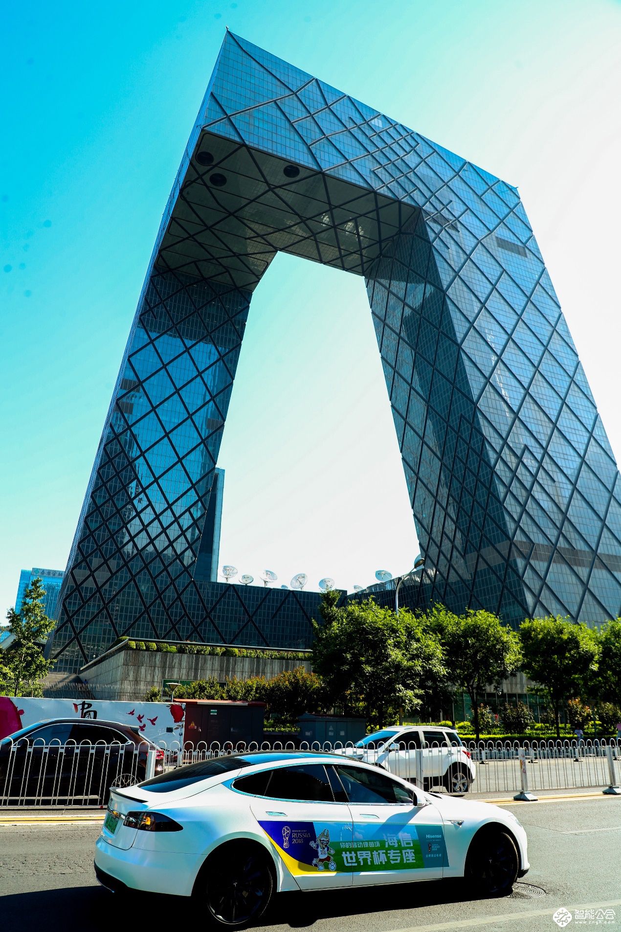 海信世界杯专座C位出道 打造你的移动绿茵场 智能公会