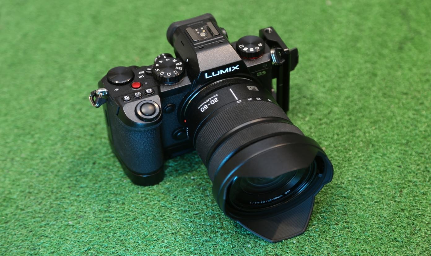 松下s5为什么选20-60mm作为套机头？ 智能公会