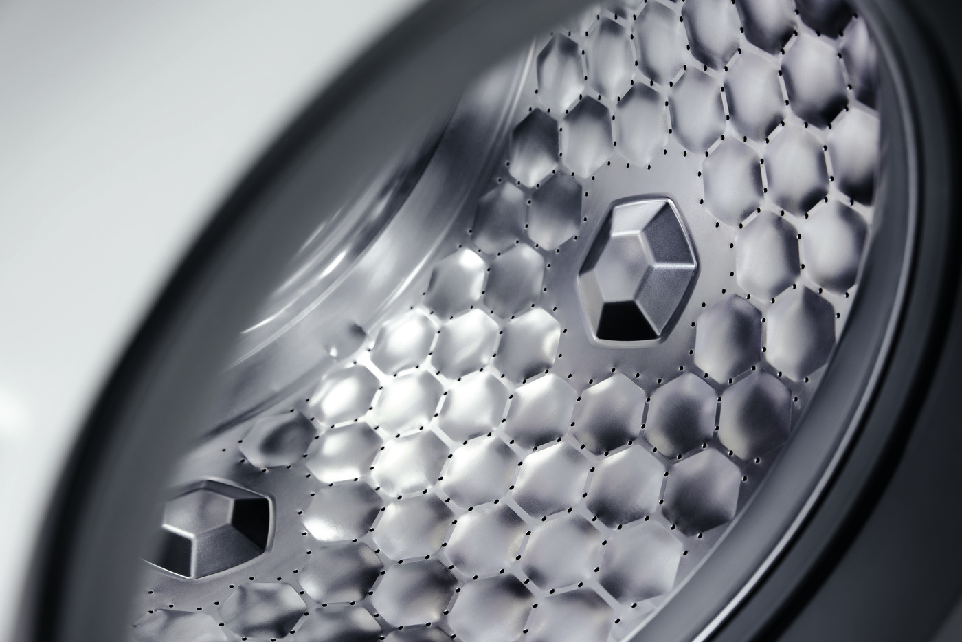 德国美诺Miele携全新W2/T2洗烘力作 亮相2024 IFA 智能公会