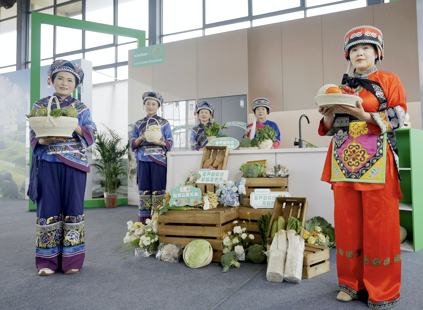 “ 爨”起生活鲜意 容声冰箱“寻鲜之旅”助农计划陆良活动举行 智能公会