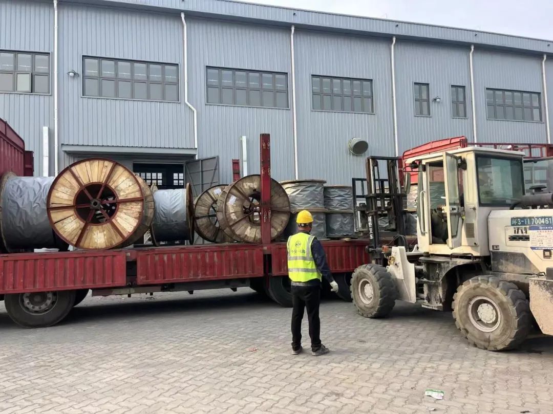 爱谱华顿助力南通港重大工程，全力保障粮油命脉 智能公会