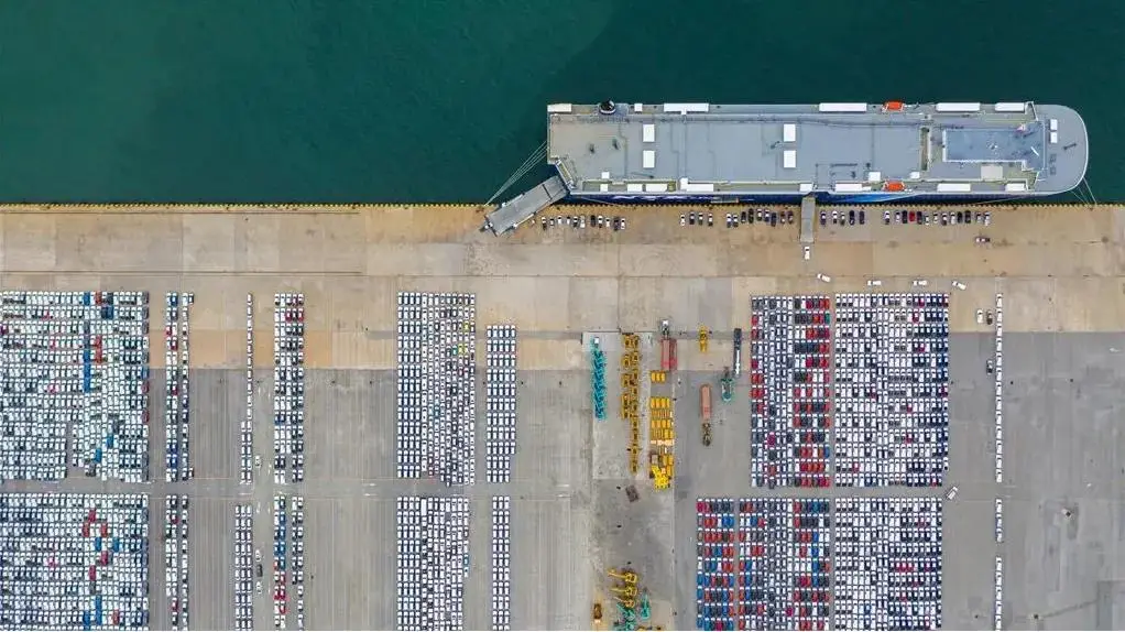 逆差首现！中国汽车在欧洲上演“逆袭剧本” 智能公会