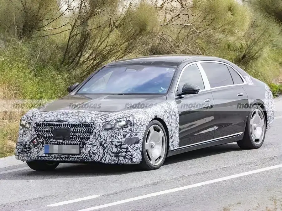 26款迈巴赫S级改款曝光：V12还在，L3自动驾驶真来了？ 智能公会